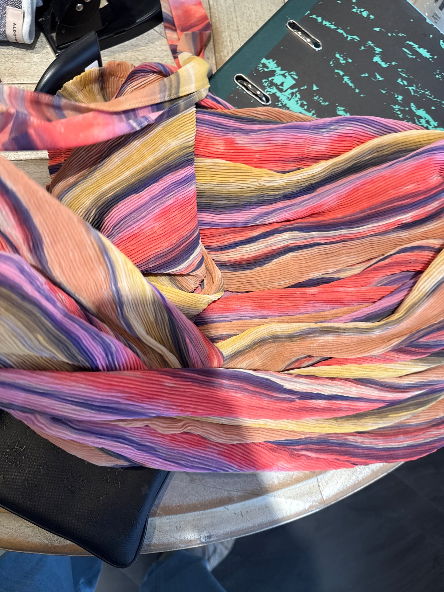 VESTIDO MULTI LINEAS