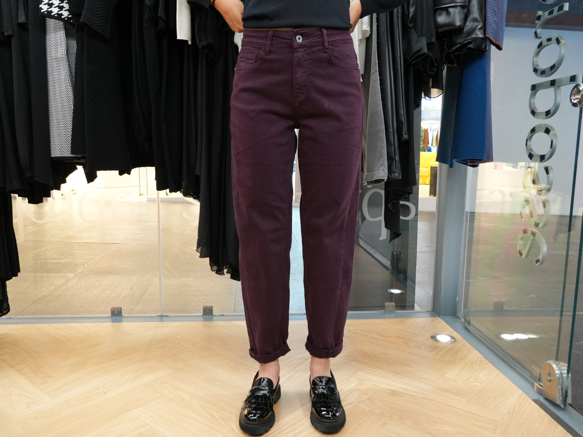 BARREL JEANS